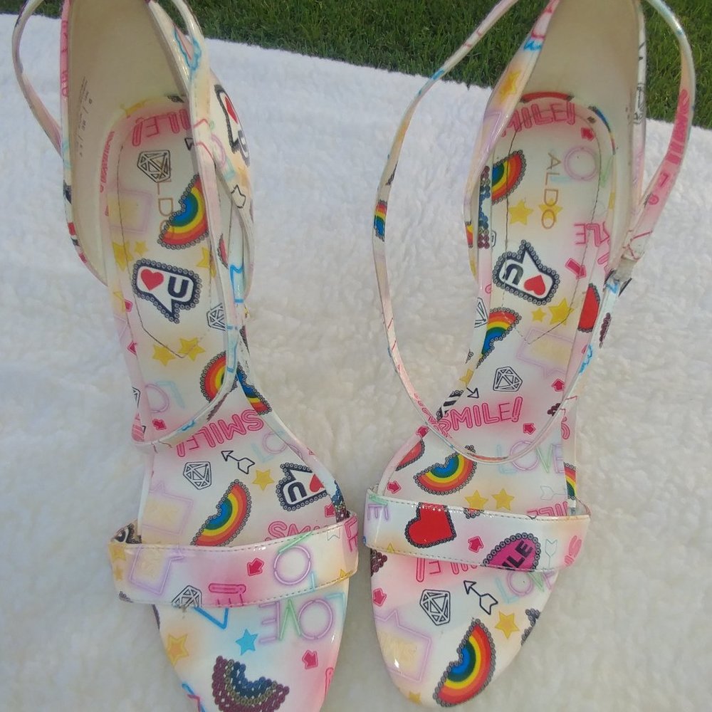 Aldo high heel with ankle strap shoes  SZ  8.5